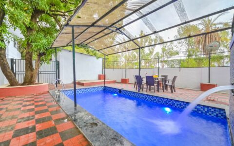 Hideaway-Villa-Lonavala-Swimming-Pool
