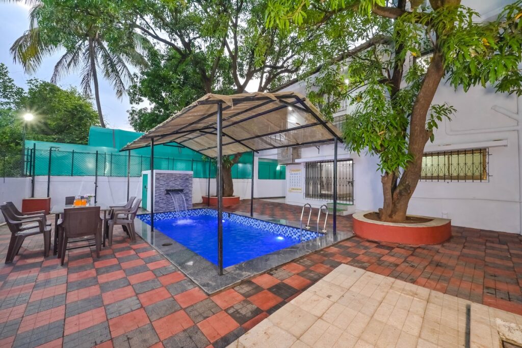 Hideaway-Villa-Lonavala-Swimming-Pool